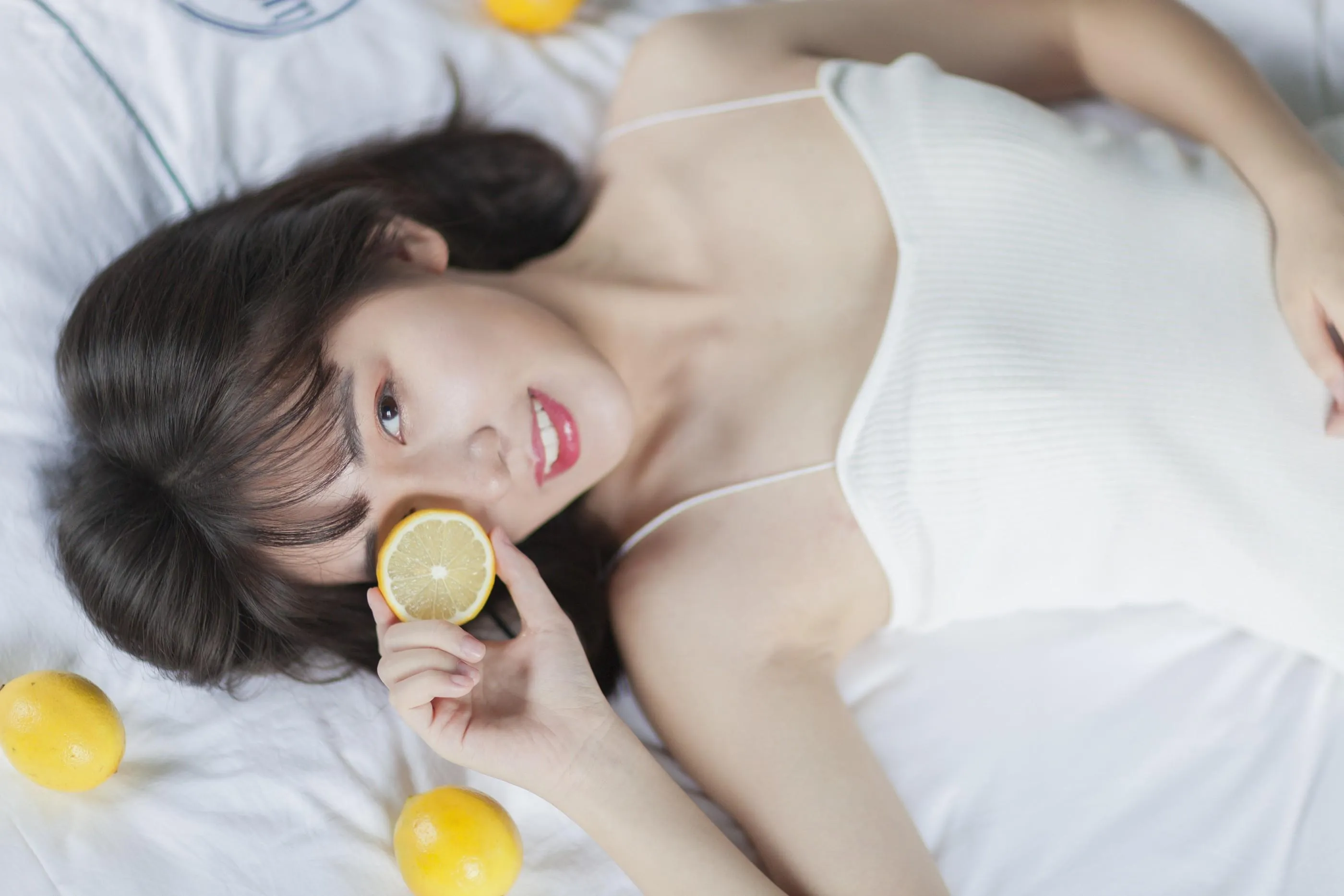 [YITUYU艺图语]2021.10.30 柠檬味的夏天 琳琳 [22P]插图9